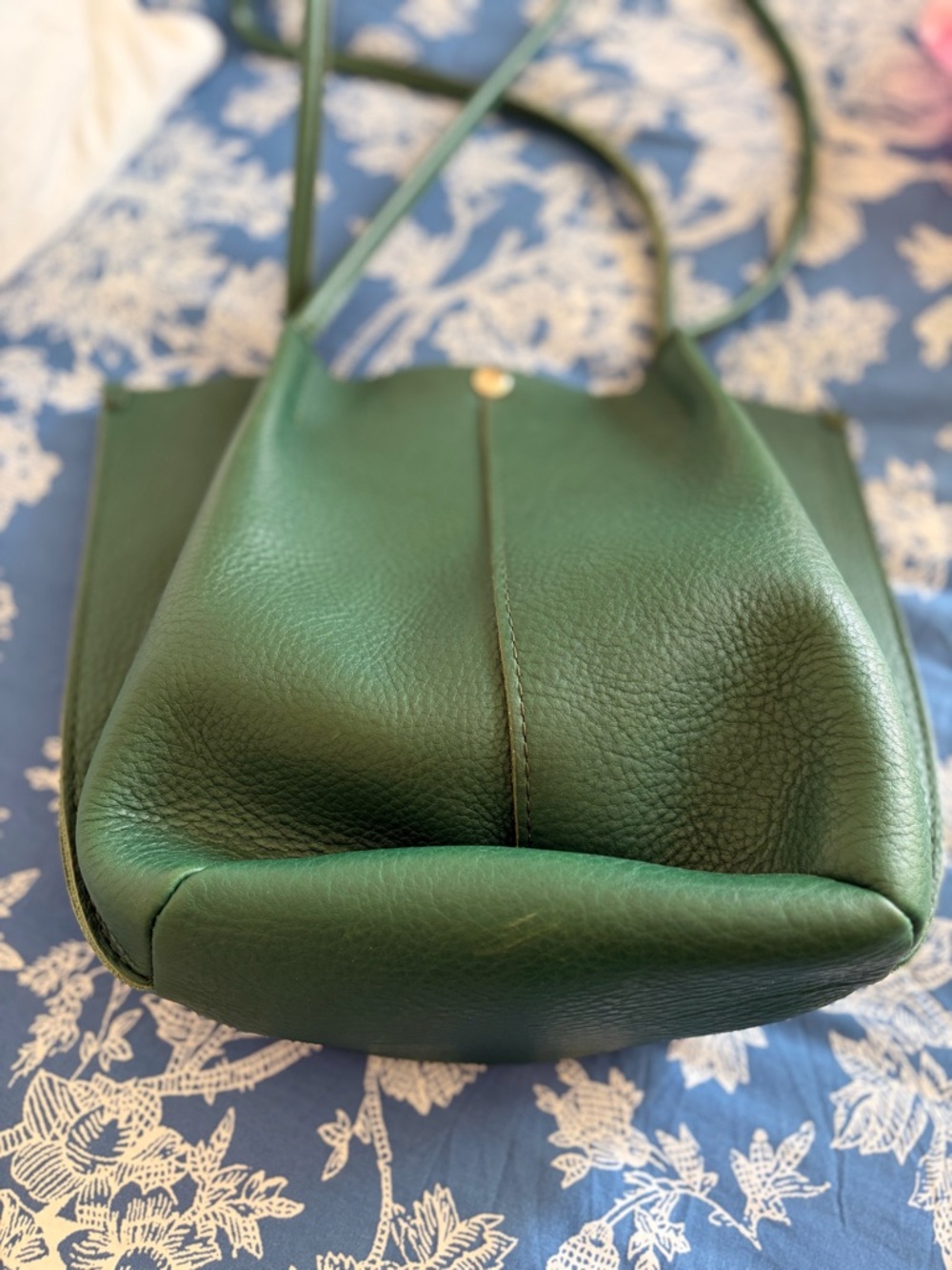 Portland Leather Emerald Green Pebbled Tote - Picture 4 of 7